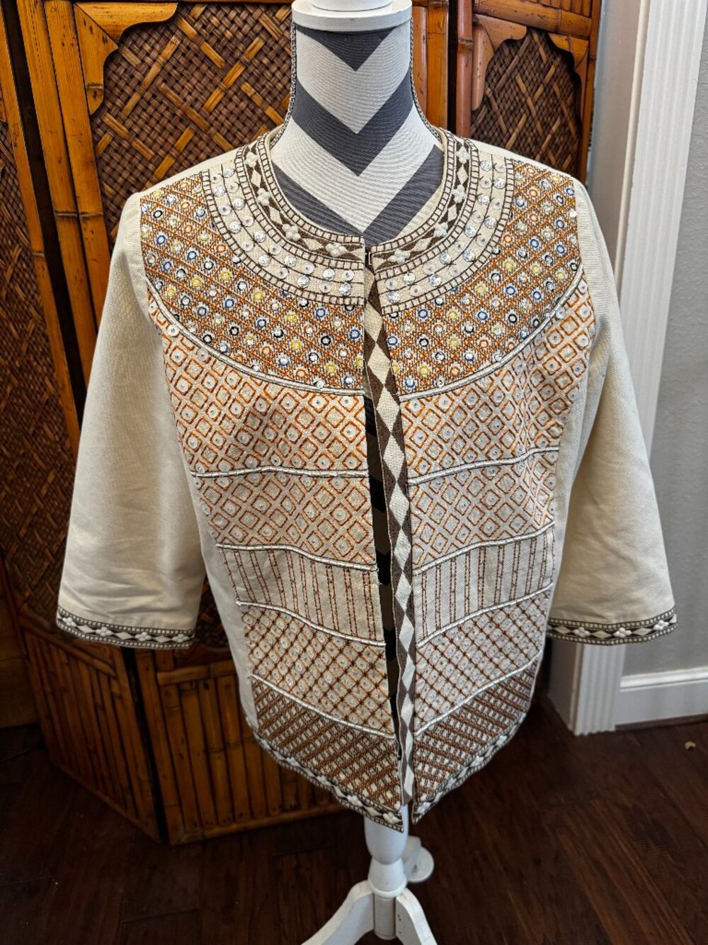 Chico’s Size 2 Embroidered Beaded Sequin Jacket Ivory Boho 3/4 Sleeve